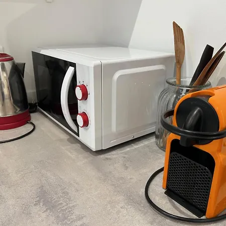 La Belle, Centre 1 Bed, 2 Terrace, Quiet *