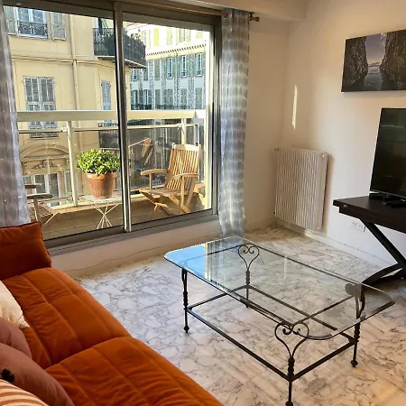 La Belle, Centre 1 Bed, 2 Terrace, Quiet *
