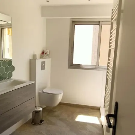 La Belle, Centre 1 Bed, 2 Terrace, Quiet 尼斯